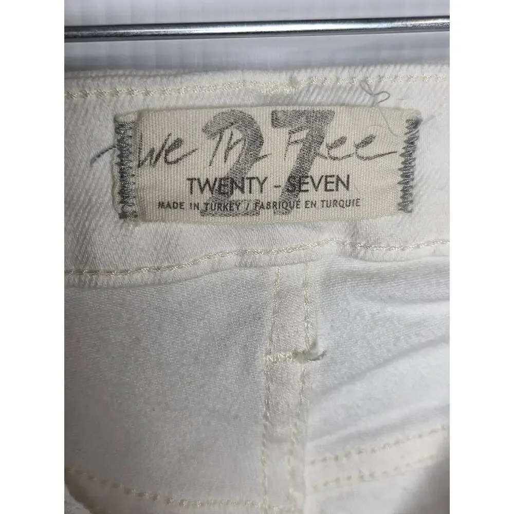 We The Free by Free People Size 27 White Denim Raw Hem Shorts Festival high rise